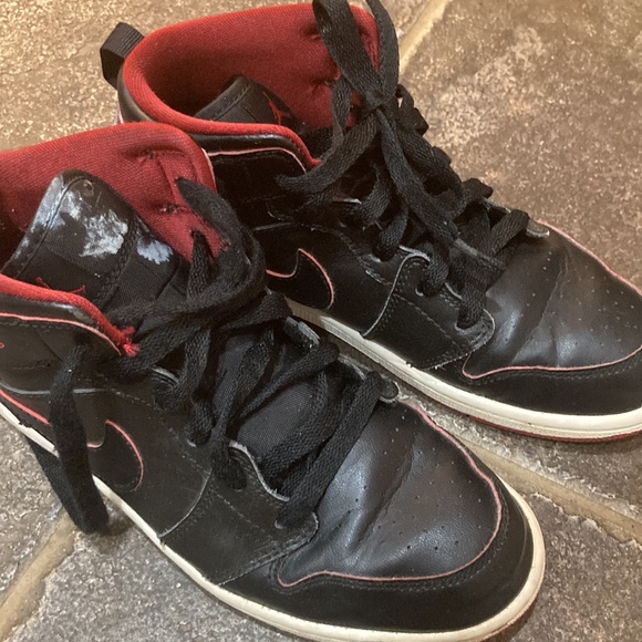 jordan 1 mid - Picture 3 of 4